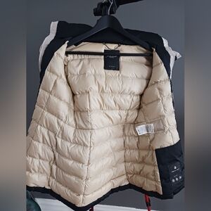 Weekend MaxMara Black/ Cream Puffer Down Jacket  Size 2